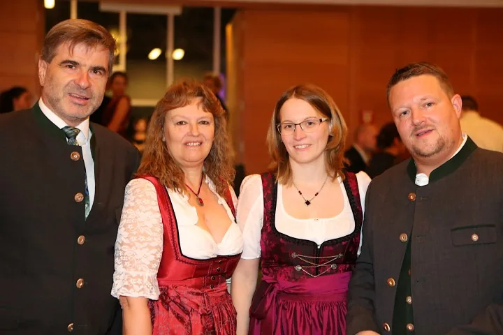 Gastgeberfamilie des Almcamp Schatzlmühle