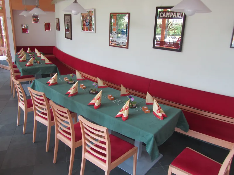 Gemütlicher Gastraum im Gasthaus Schatzlmühle